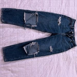 AE ripped mom jean
